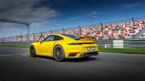 Porsche представил самый мощный 911-й в истории. Сколько в нем «лошадей»